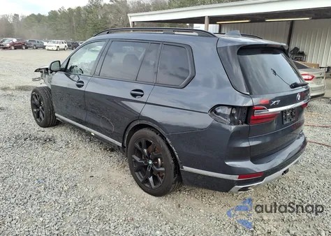 2021 BMW X7 xDrive40I z USA, uszkodzony, nr VIN 5UXCW2C01M9H68253